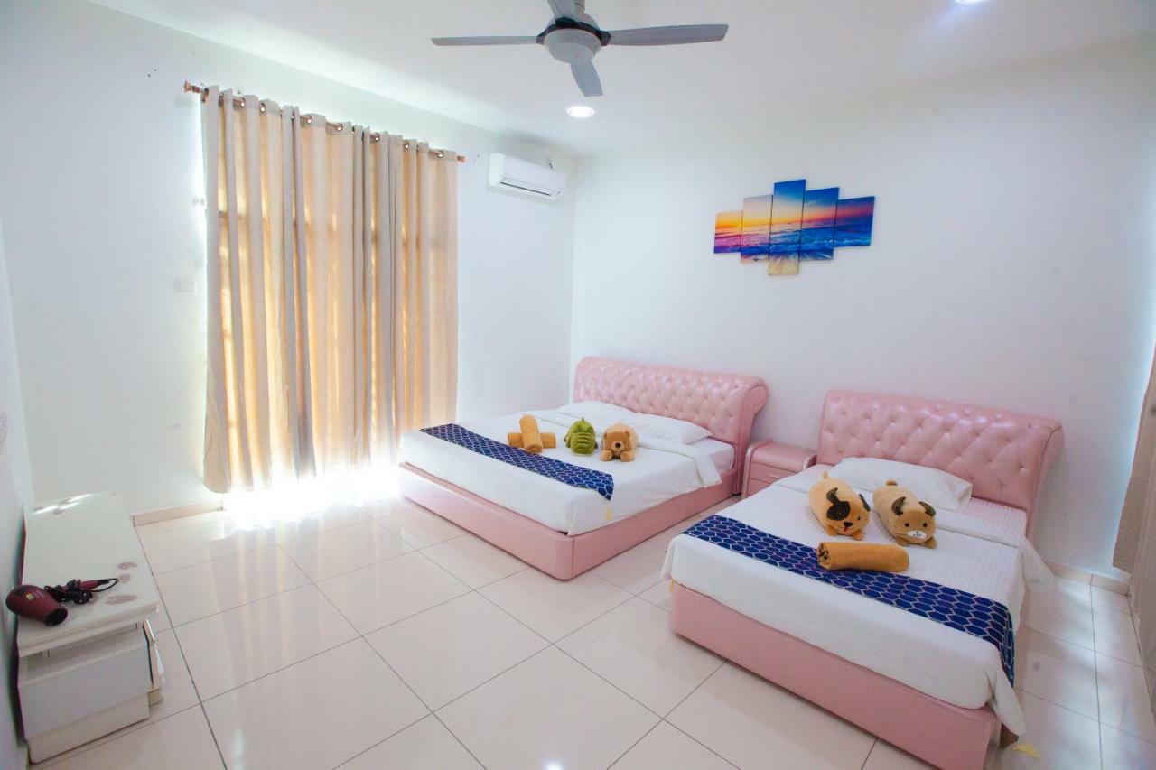 The Only Sea View In Town Villa Kuah Exterior foto