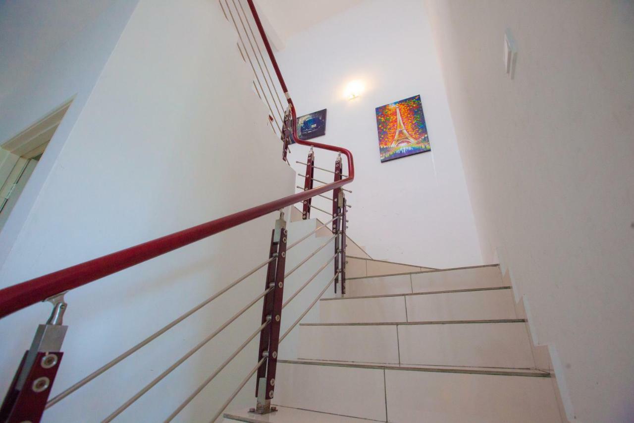 The Only Sea View In Town Villa Kuah Exterior foto